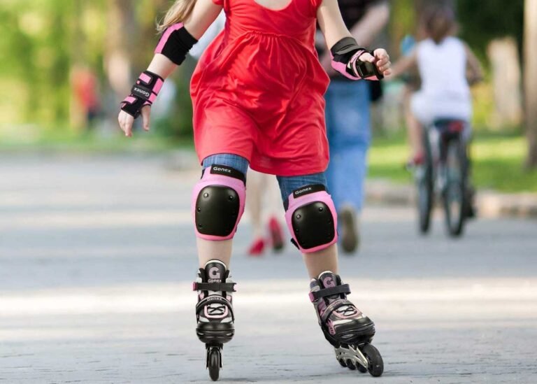 Best Skateboard Wrist Guards To Protect Your From A Bad Fall